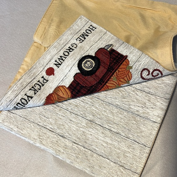 Fall Table Runner - Picture 4 of 4